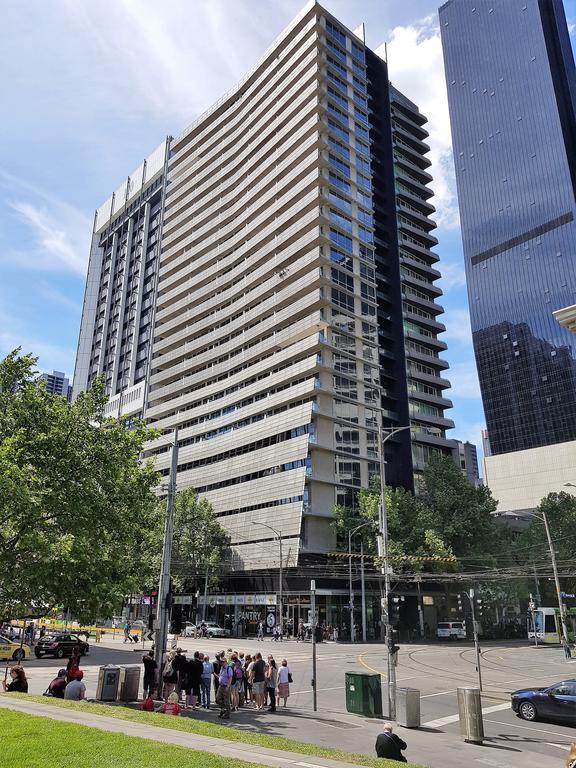 Readyset Apartments At Liberty Melbourne Exterior foto